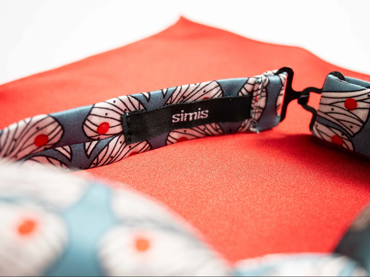 Fliege mit Einstecktuch