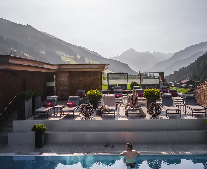 Alpin Spa Hotel Tuxerhof.png