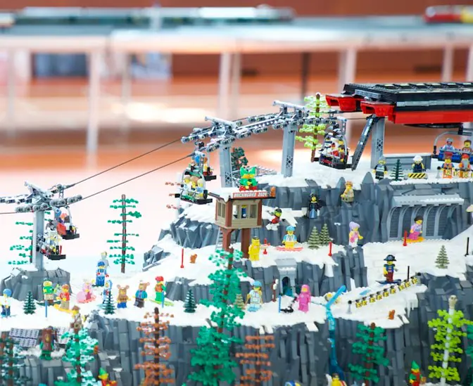 sessellift_lego_pascal_schaffluetzel3.jpeg