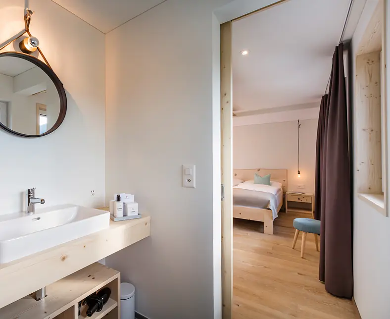 13_gallery_large (1).jpg